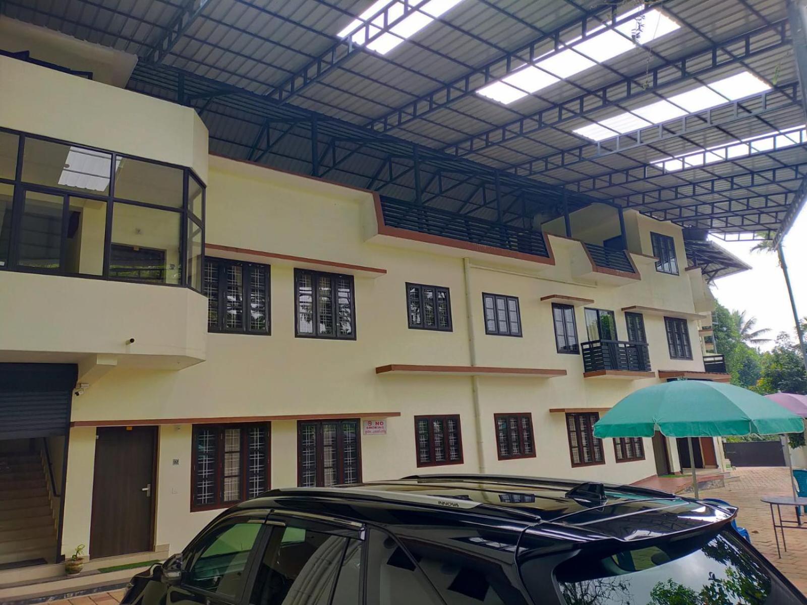 Апартаменты New Mount Residency Салтэн-Батери Экстерьер фото